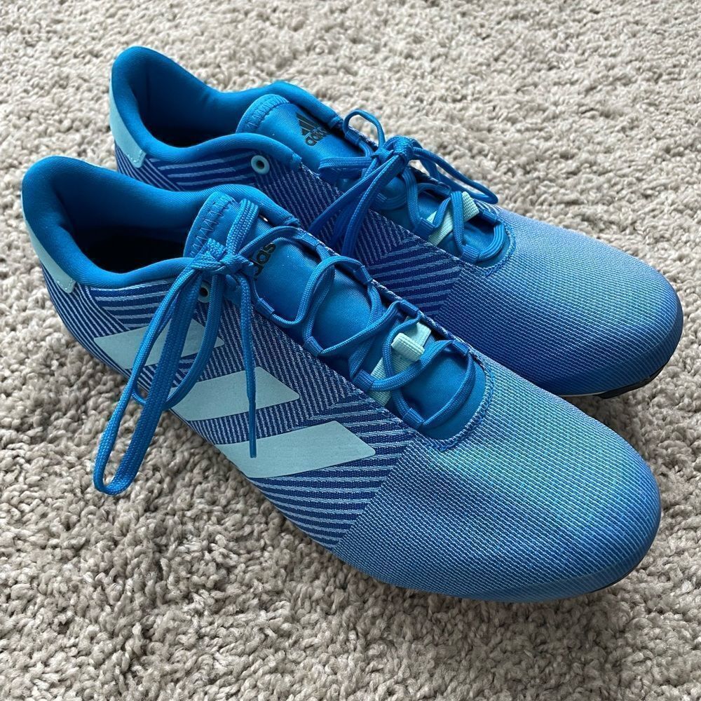 NWOT Women’s Adidas Blue Spin/ Peloton Shoes with Sleek Design